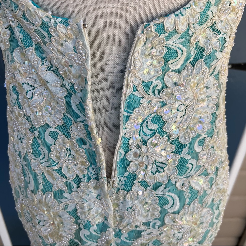 Vintage High-Neck Aqua Midi Dress Lace Overlay with embroidery pearl Size XS - Picture 6 of 9